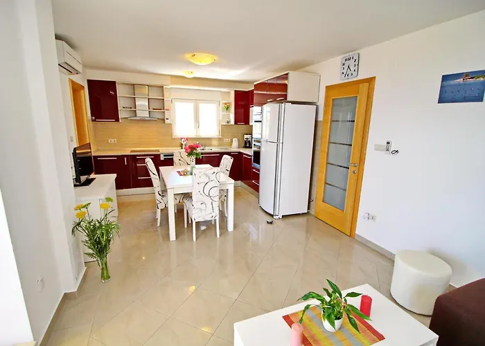 Apartment Gusti