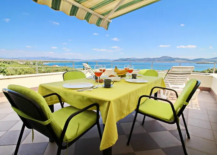 Apartment Gusti Drače
