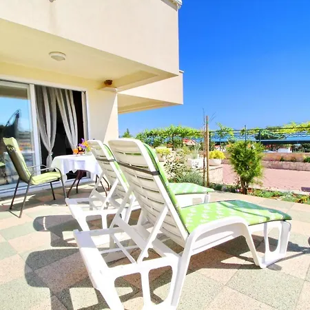 Apartman Gusti *